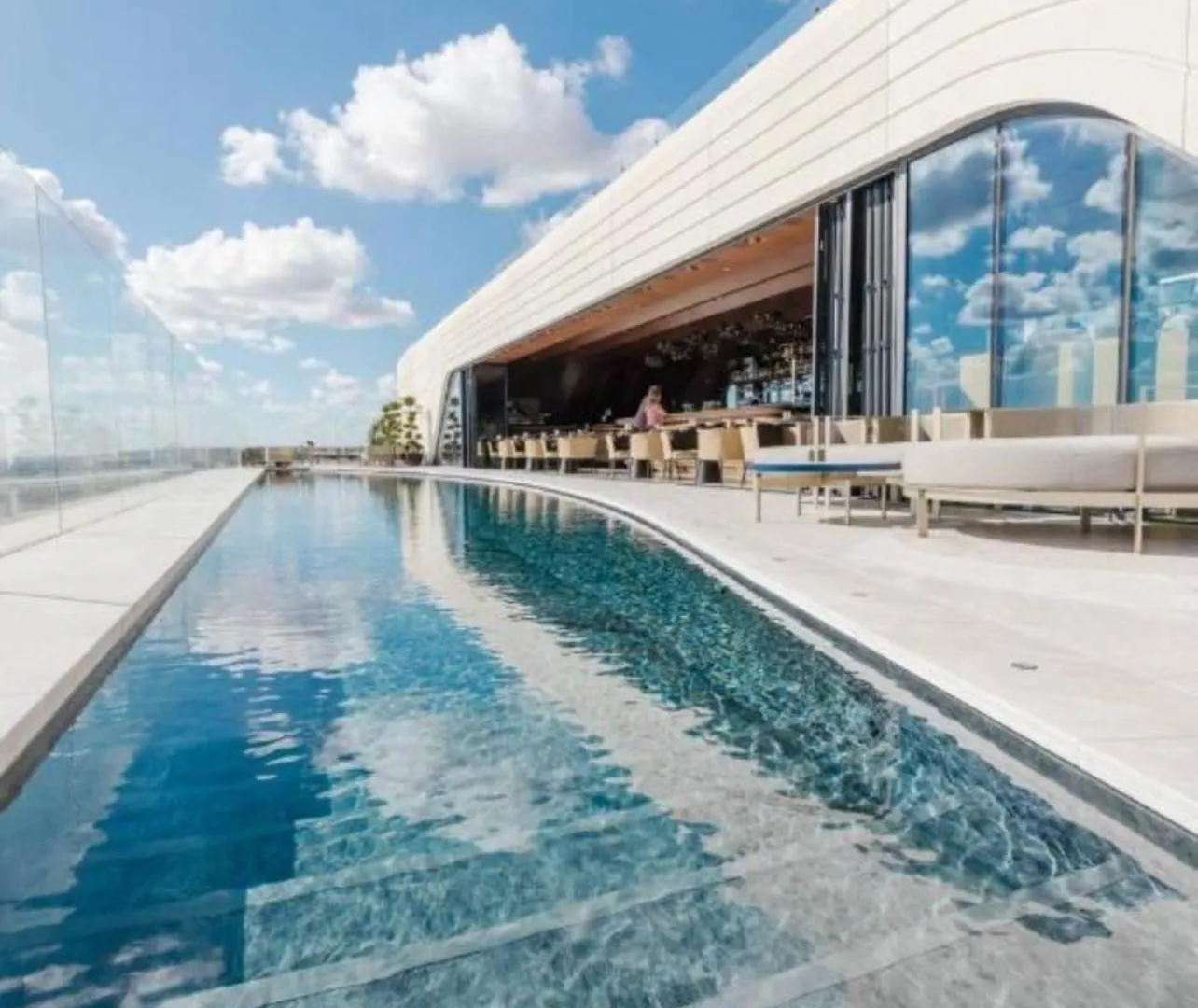 Mercury Tower Suites Saint Julian's