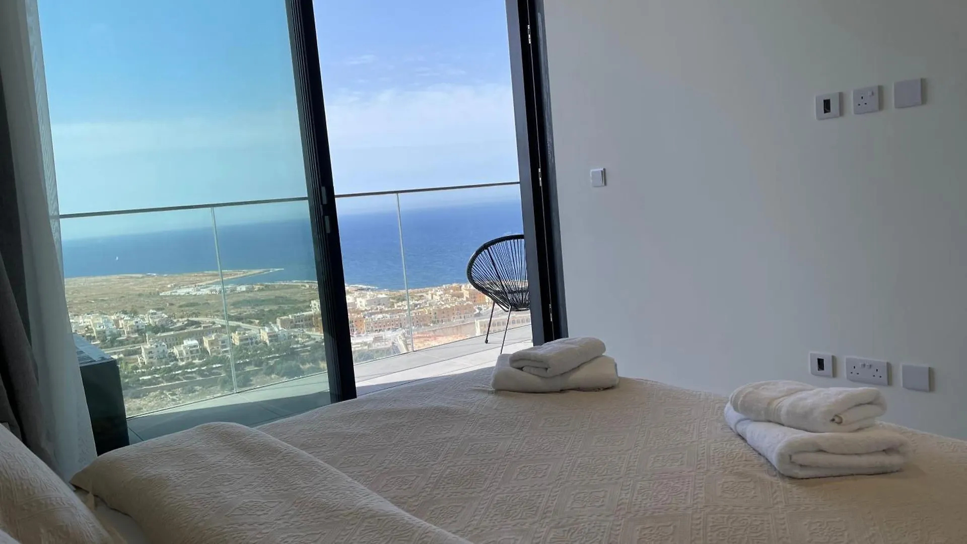 Mercury Tower Suites Saint Julian's 0*,  Malta